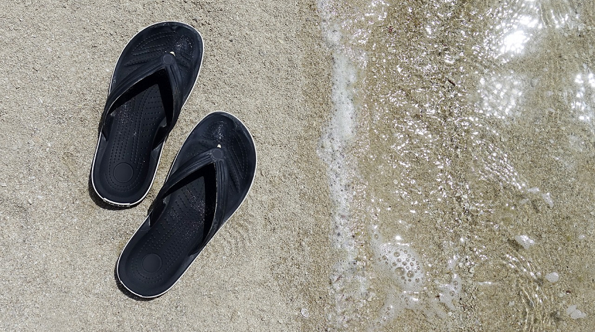 The Harm In Wearing Flip Flops On A Constant Basis – Foot Houston