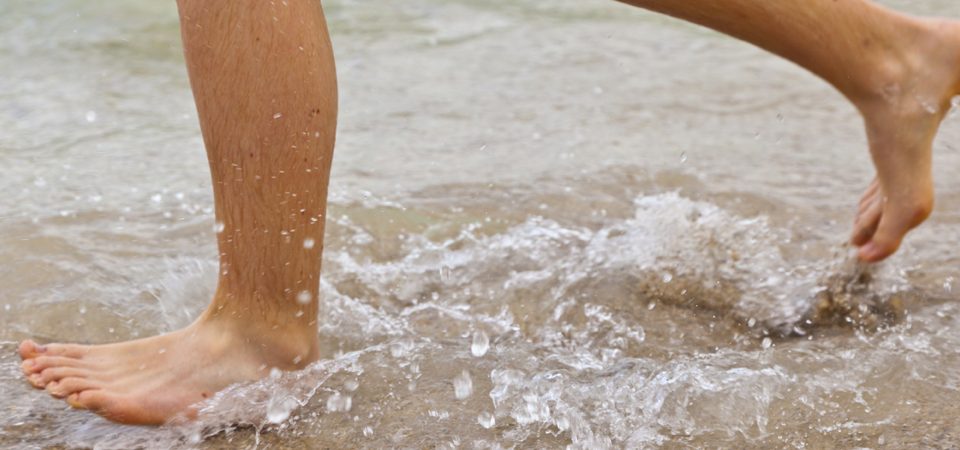 Hammer toe foot surgery
